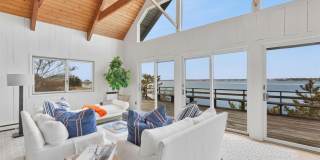 298 DUNE Road Gallery 1