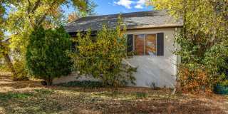 Lower Level Unit in Englewood! Gallery 18