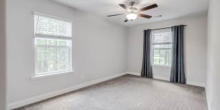 Spacious 3BR End Unit with Modern Finishes Gallery 25