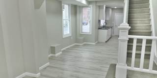 Beautifully Renovated 3 Bedroom with Parking Gallery 9