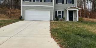 Coming soon! Beautiful 4 bedroom house! Gallery 1