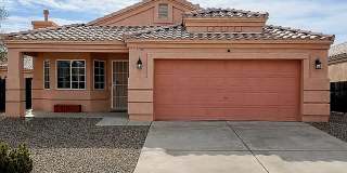 Charming 3 bdrm, 2 bath home Gallery 1