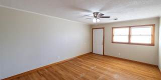 834 Westmoreland Street Gallery 24