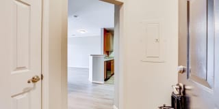 21216 MCFADDEN Square Gallery 11