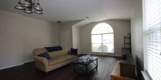 Lovely large updated 3 bed, 2 bath house w/ 2 living & 2 dining areas in Austins Colony Gallery 3