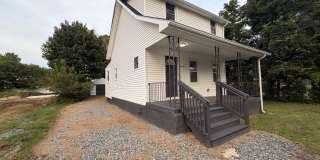 215 THOMAS Avenue N Gallery 1