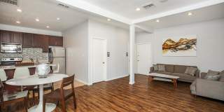 Creekside Gallery 3