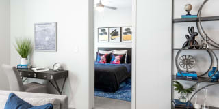 2424 Tulane Gallery 4