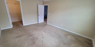 4 Bed, 3.5 Townhome in Five Forks is Available! Gallery 12