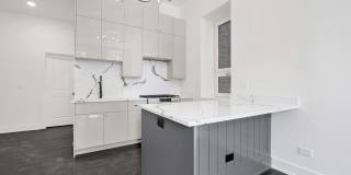 1814 South Throop Street Gallery 4