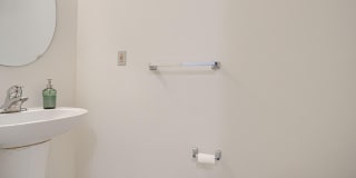 1138 W LOMBARD Street Gallery 7