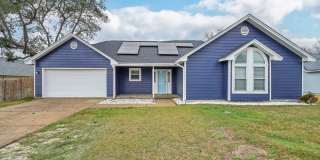 Charming East Navarre Home Gallery 1