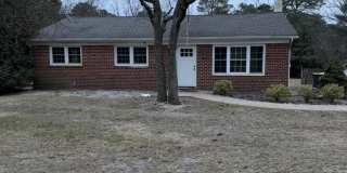 1002 TAUNTON Avenue Gallery 1