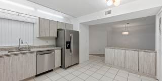 9633 Riverside Drive Gallery 7