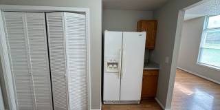 Lawrence-Fort Ben-Oaklandon 3 Bedroom and 2.5 Bathroom Gallery 11