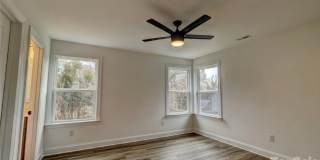 Charming 3BR House in Shelby Gallery 10