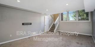 2132 Gilbert Ave. Gallery 22