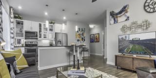 Maddox South End Gallery 8