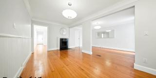 1818 Lyon Street Gallery 6