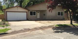 Charming home near river trails! Charming home near river trails! Gallery 1