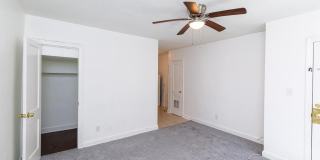 430 MELLON Street SE Gallery 6