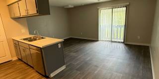 River Walk Apartments Gallery 105