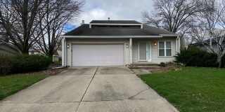 Spacious  Unique Contemporary Home – Perfect for Entertaining and Family Living! Gallery 1