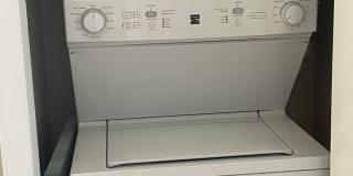 Renovated Condominium Great Location Gallery 1