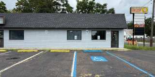 201 KATES Boulevard Gallery 1