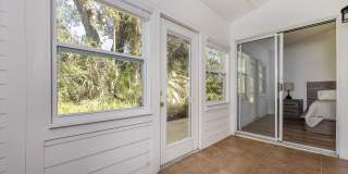 931 Meadow View Drive Gallery 8