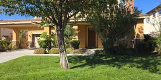 6 Bedroom Home in The Lakes in Menifee Gallery 1
