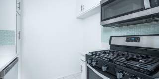 1863 10th St. Gallery 6
