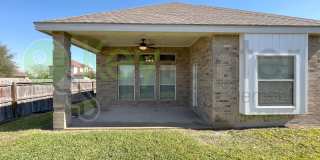 Beautiful McAllen Corner Lot Home--3 Bedroom, 2 Bath + Home Office Gallery 24