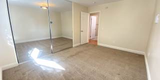 Spacious and Bright Oceanside Condo Gallery 15