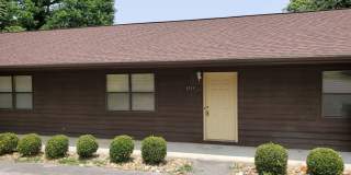 Maryville 2BR/ 1BA One-level Condo Gallery 1