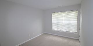 Updated 3-Bedroom Home in Silverstone Neighborhood – Move-In Ready! Gallery 21
