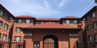 4837-51 North Albany Avenue Gallery 1