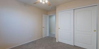 Great 4 Bedroom Dove Valley Home - Play Pool/All Appliances Great 4 Bedroom Dove Valley Home - Play Pool/All Appliances Gallery 34