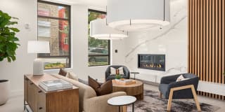 The Cline Gallery 36