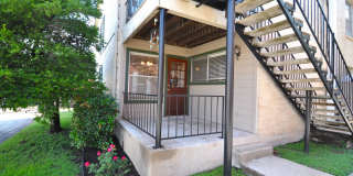 Beautiful Austin condo in amazing location! Gallery 19