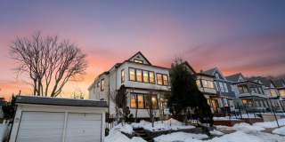 335 Boulevard Gallery 1