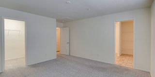 Charming 3-Bedroom Townhome in 89044 with Gated Porch, Walk-In Pantry & Spacious Primary Suite Gallery 13