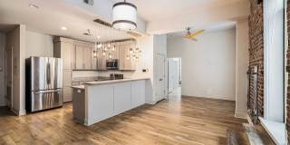Modern 1 Bedroom, 1 Bath Apartment Home  Located In Historic Westport Gallery 19