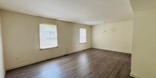 3 Bedroom 2.5 Bath Townhouse Gallery 5