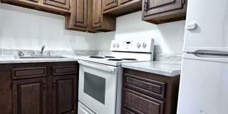 Modern 1-Bedroom Apartment in the Heart of Beaver – Updated  Ready in May 2026! Gallery 1