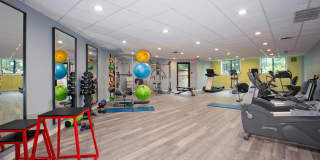 Laurel West End Gallery 11