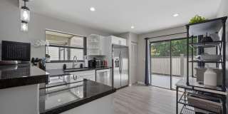 2482 Bedford Mews Drive Gallery 18
