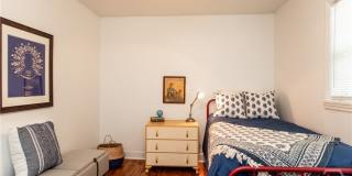 130 Magnolia Street Gallery 16