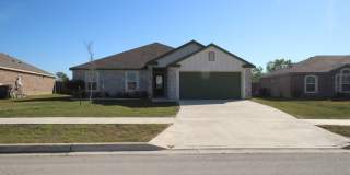 2023-Built 5-Bedroom Home with Spacious Living & Outdoor Space Gallery 1