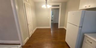424 South Holly Street Gallery 9